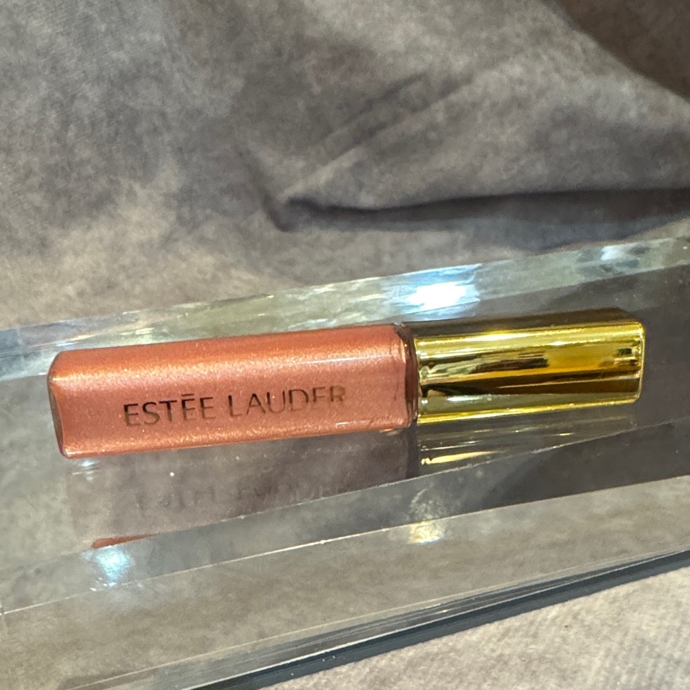 Estee Lauder Radiant Lip Gloss - Pink Innocence 21‎ mini
